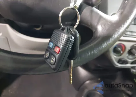 2007 Ford Focus S/Se/Ses z USA, uszkodzony, nr VIN 1FAFP31N97W287773